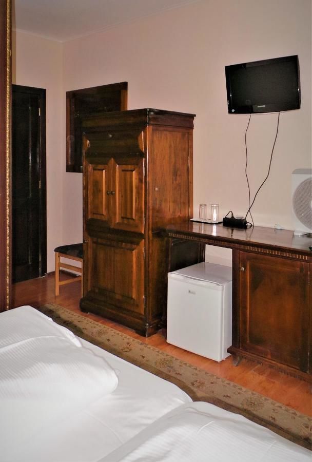 Отель Hotel Sonne Сибиу