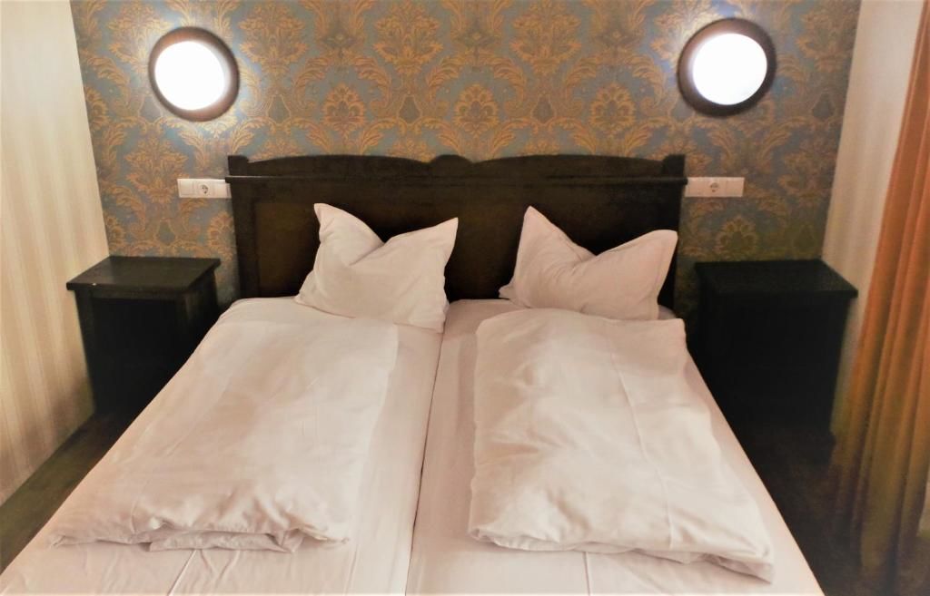 Отель Hotel Sonne Сибиу