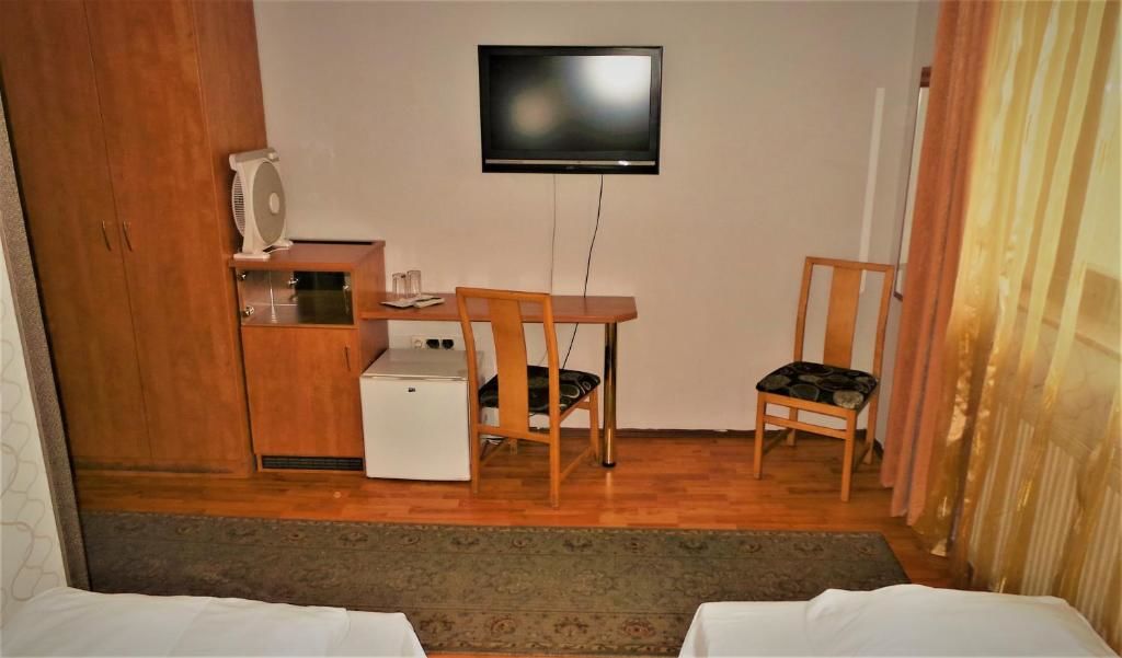 Отель Hotel Sonne Сибиу
