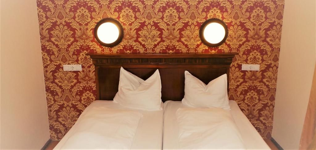 Отель Hotel Sonne Сибиу