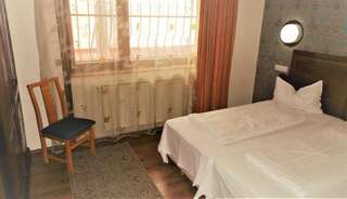 Отель Hotel Sonne Сибиу Двухместный номер с 2 отдельными кроватями-41